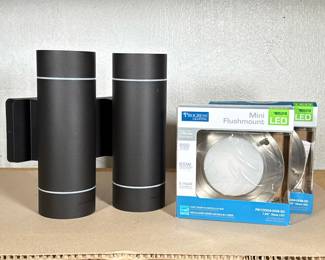 (4pc) ATOMI SMART AND PROGRESS LIGHTING LED FIXTURES