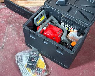 HOMELITE GAS POWERED CHAINSAW KIT