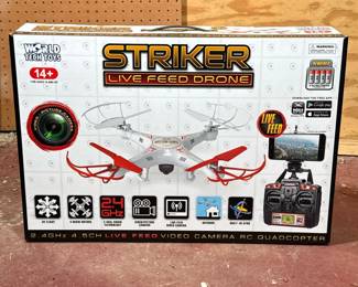 WORLD TECH TOYS STRIKER LIVE FEED VIDEO CAMERA RC QUADCOPTER