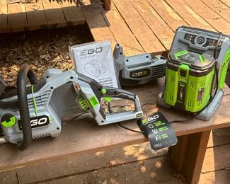 (4pc) EGO POWER+ BRUSHLESS CHAINSAW AND HEDGE TRIMMER ATTACHMENT WITH 10.0AH BATTERY AND CHARGER