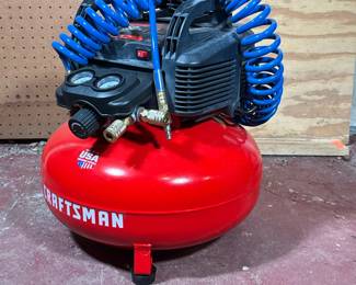 CRAFTSMAN CMEC6150 OIL-FREE PANCAKE AIR COMPRESSOR