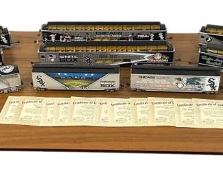 CHICAGO WHITE SOX World Series Hawthorne Village HO Train Set