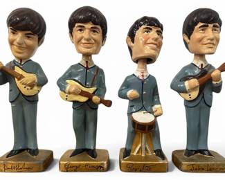 Rare 1964 THE BEATLES "Car Mascot" Bobblehead Nodders