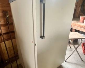 KENMORE FREEZER