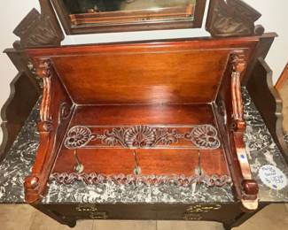BEAUTIFUL ANTIQUE COAT RACK SHELF
