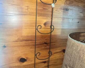 PAIR OF PLATE RACKS