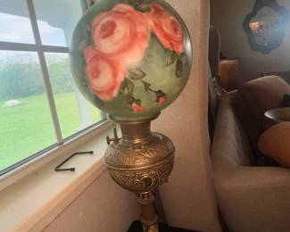 HAND-PAINTED SHADE