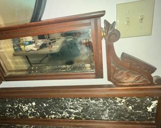BACK SPLASH & MIRROR