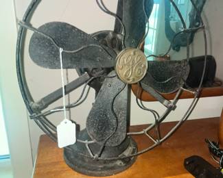 ANTIQUE GE 3-SPEED FAN - WORKING!