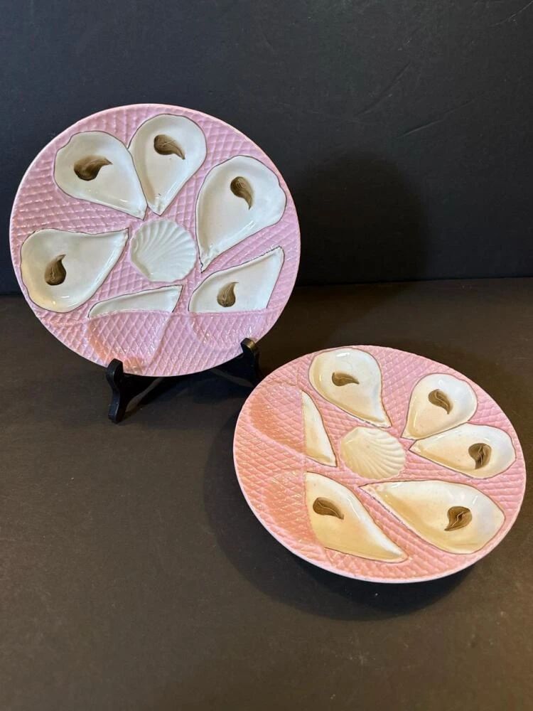 001 pairoftwoscompanypinkoysterplates