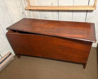 028 vintagewoodenblanketchest