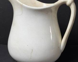 197 antiquewhiteironstonewaterpitcherma