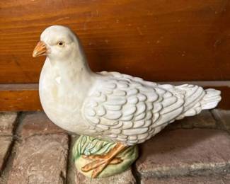 070 glazedceramicpigeondovefigurine