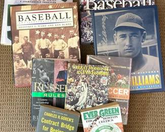 260 collectionofsportsandgamerelatedbo