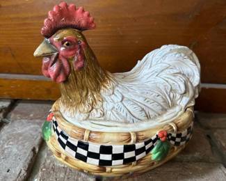 078 houseofhattenceramichenonnestdish