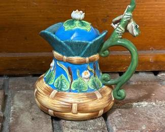 117 houseofhattenceramicteapotbypeggy