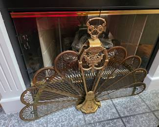 Beautiful Vintage Brass Peacock Folding Fireplace Screen Fan Form