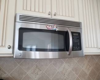 GE Profile microwave oven