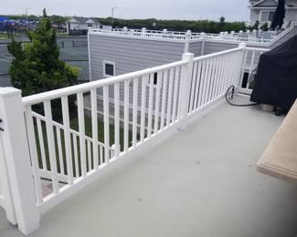 Vinyl railing
