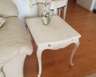 End table