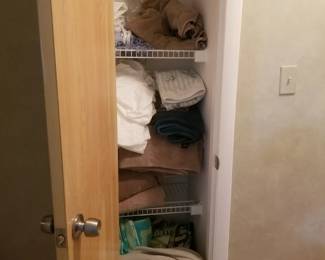 Linens & towels