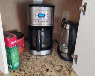 Coffee maker & electric kettle