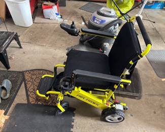 NEWER AIR HAWK WHEELCHAIR 