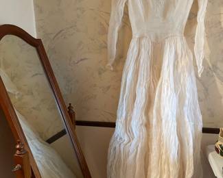 Vintage Wedding Dress