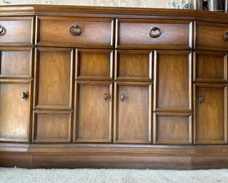 Buffet Cabinet