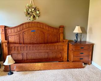 King, bedframe and nightstand
