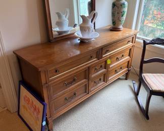 Mid-century dresser