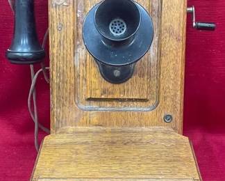 Antique Kellogg Switchboard  Supply Co. WallMounted Telephone