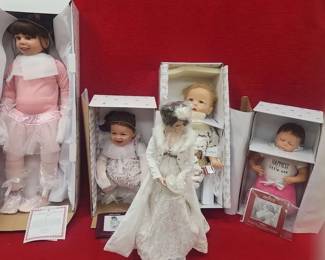 Ashton Drake Galleries Dolls