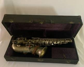 ELKHART Saxophone