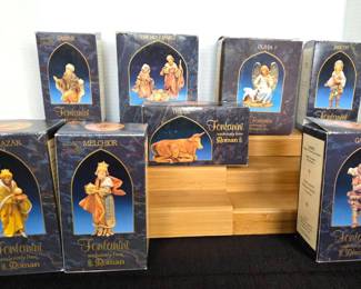 1990s Fontanini Nativity Figures Made In Italy  In Original Boxes