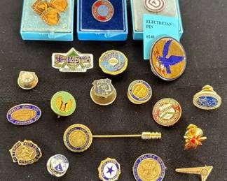 AntiqueVintage Union Pins  Ford, IRS, Glass Workers, Electricians, Police