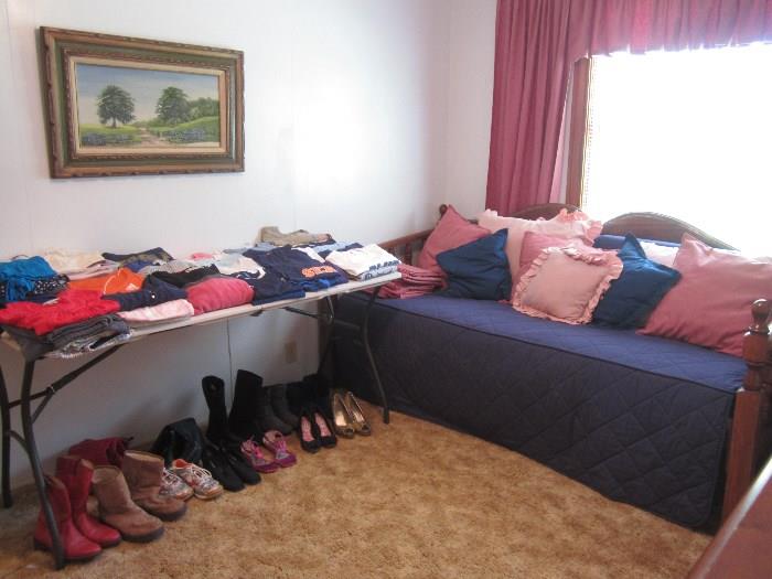 Day Bed, Granddaughter and Daughter's Clothing and Shoes, Nice Oil Artwork