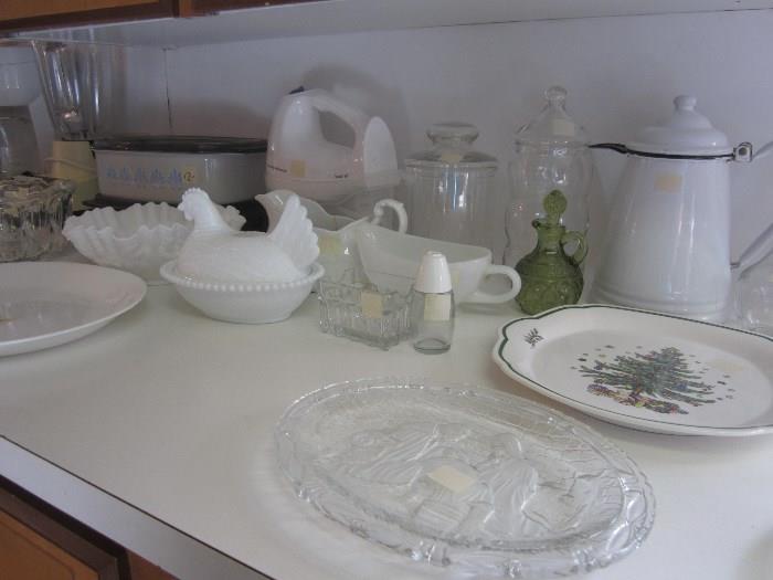 Enamelware Coffee Pot, Hand Mixer, Nice Miscellaneous Pieces