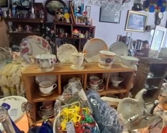 Antique and Vintage Tea Cups and Saucers