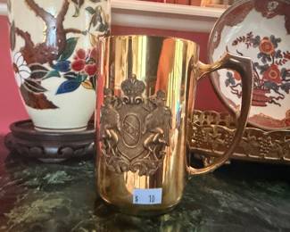 Brass tankard mug with royal crest