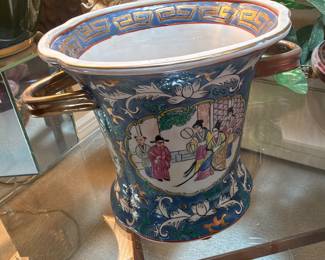 Chinese famille rose cachepot planter with handles
