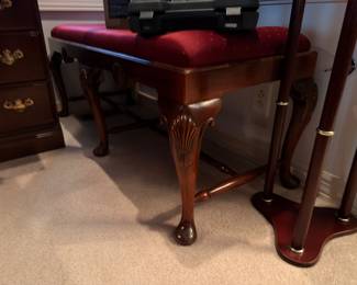 Queen Anne upholstered piano vanity bench