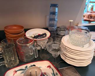 Kitchen glassware, measuring cups and dishes