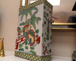 Chinese famille verte square vase