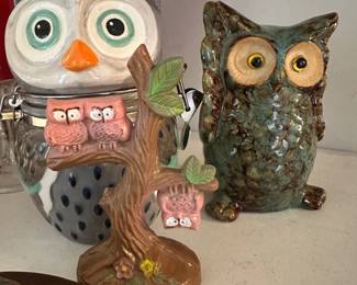 Lots and lots of cute owls
