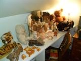 Antique& Vintage Dolls,Bears,Tigers,Cats..Etc...