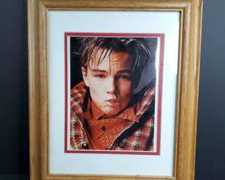 CS032 Autographed Leonardo Dicaprio Photo with COA