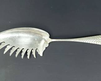 CS031 Rand Crane Sterling Silver Macaroni Server