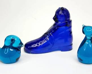 CS022 Blue Art Glass AnimalsBird, Cat, Bear in Shoe
