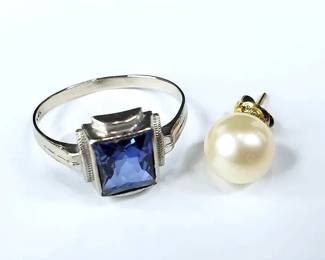 CS054 10K Blue Gem Ring and a Pearl Earring with 14K Post